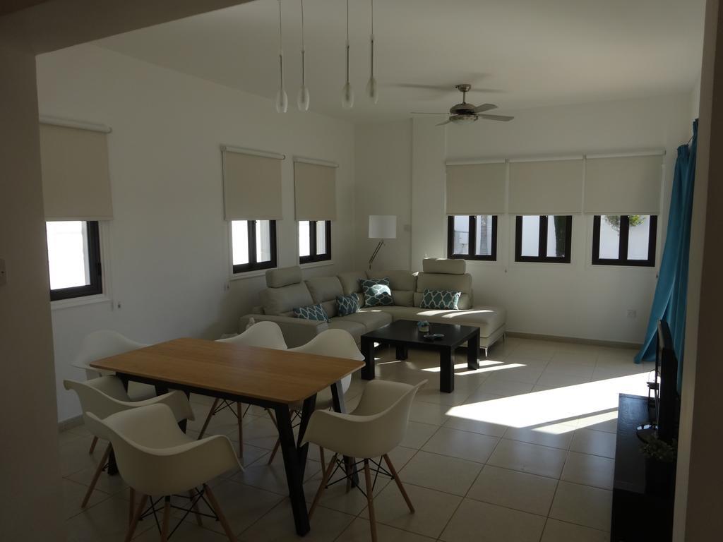 Cy-Blue Villa Protaras Exterior photo